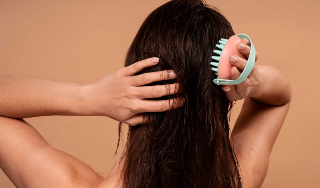 gommage cuir cheveux